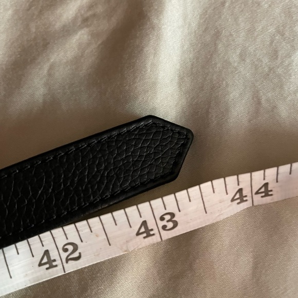 🚨SOLD🚨CHANEL 2.55 Reissue Flap Belt Bag Clutch Quilted Black Caviar Leather - Picture 11 of 14